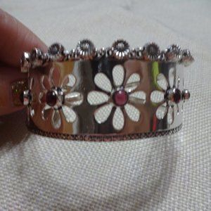 Stunning "RUBELLITE" Handmade FLOWER CUT-OUT Sterling Bangle (Adjustable) #483B